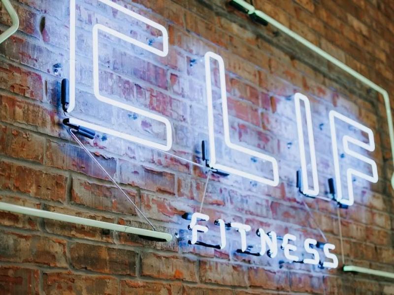 Foto-01-neon-fitness-elif-logo